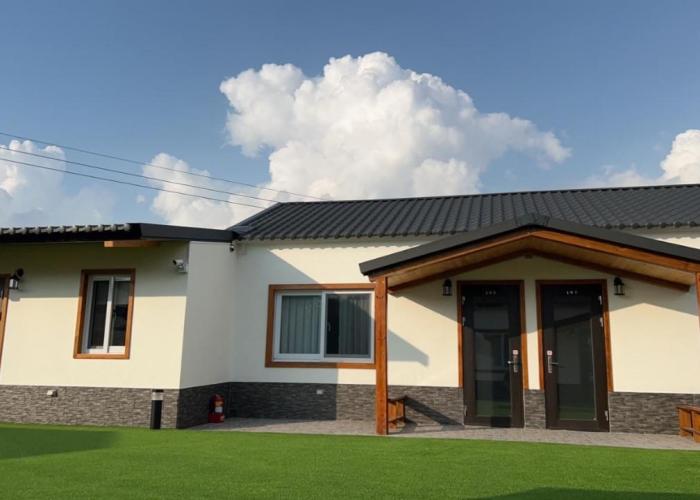 Leju Diary B&B