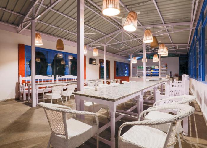 MANJARI RESORT
