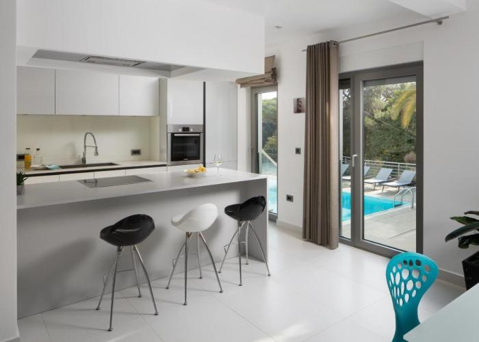 Villa Valsavia-apartment Borik with pool and SPA