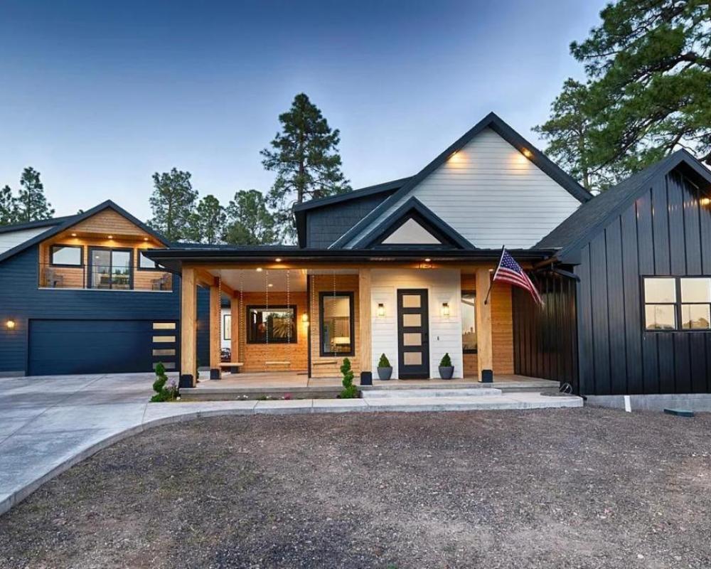 LUXURY MODERN FAMILY VACATION- Bison Ridge Retreat