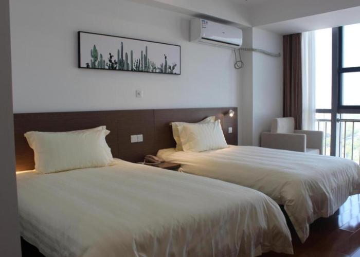 JinJiang Inn Fashion Zhenjiang Dagang Pingchang Road