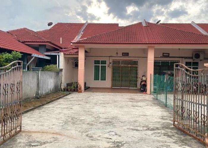 Hajjah Homestay Muar