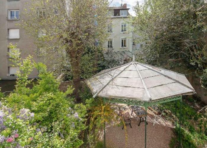 Résidence Bains Callou située face aux thermes