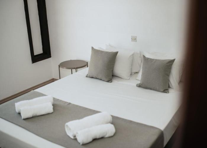 Ovis Hotel Apartments