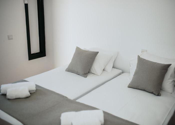 Ovis Hotel Apartments