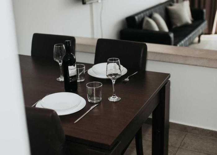 Ovis Hotel Apartments