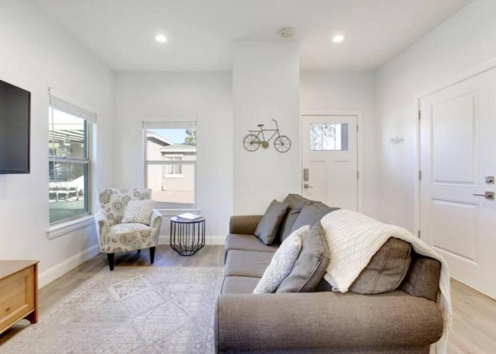 Two Bedroom guest house in Gilbert