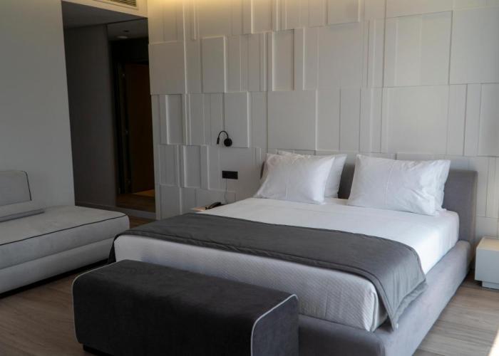 Center Hotel