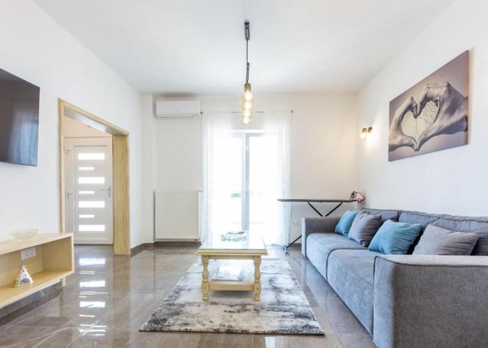 MP Luxury Holiday Home with swimming pool