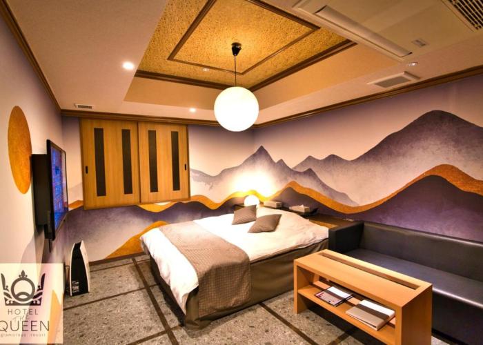 HOTEL the QUEEN