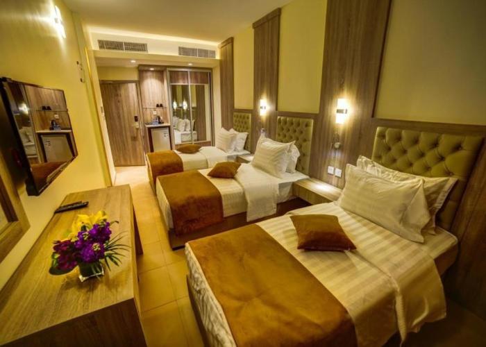 De-Lara hotel