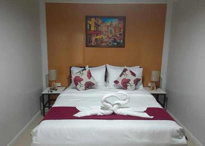 Happy Daze Hotel Tagum