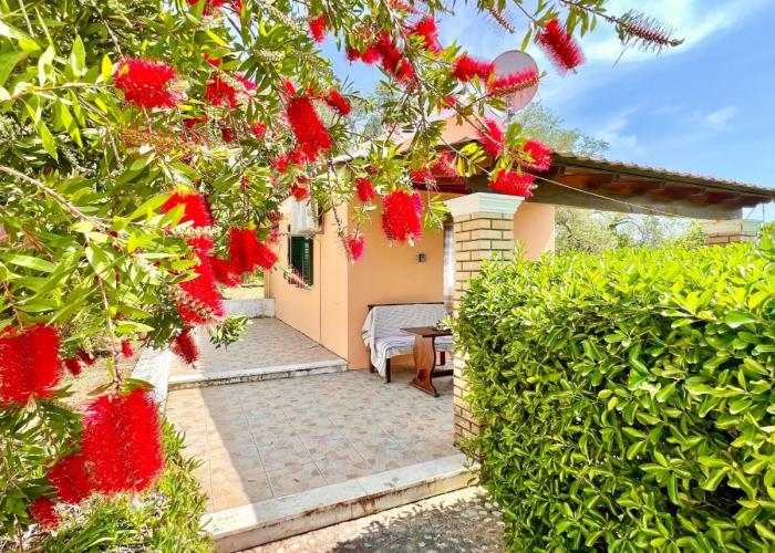 Renas Studio near Roda by DadoVillas