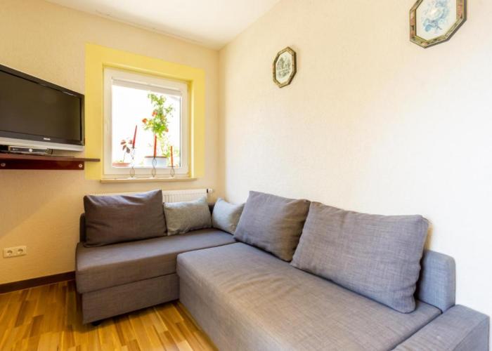 Glumac modern apartment in Novalja center