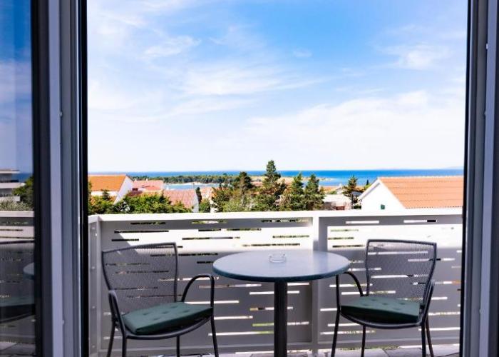 Apartmani Lovren