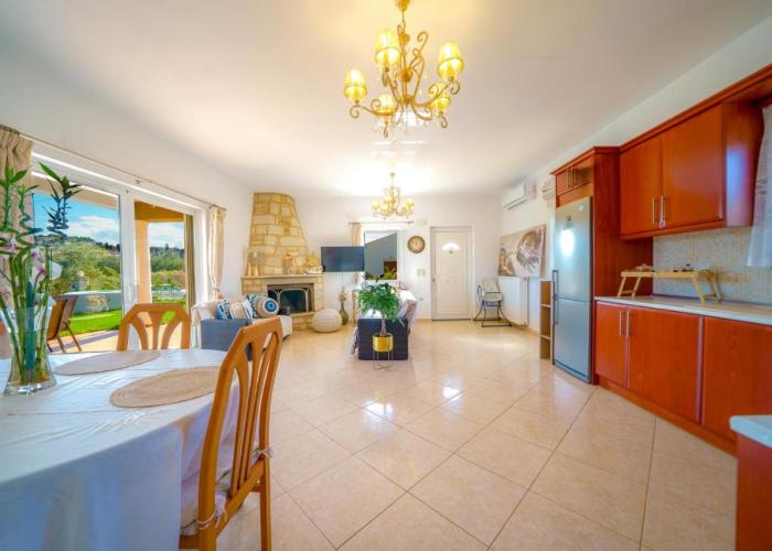 Villa Lima Pool & Jacuzzi Chania