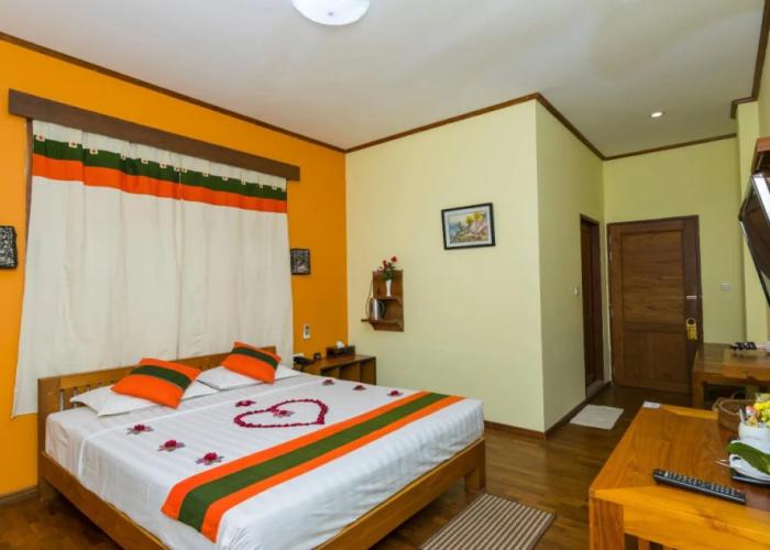 Bagan Hmwe Hotel