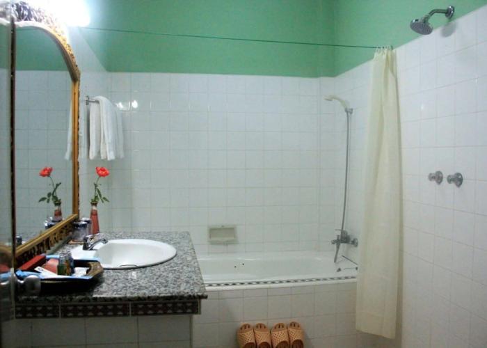 Bagan Umbra Hotel