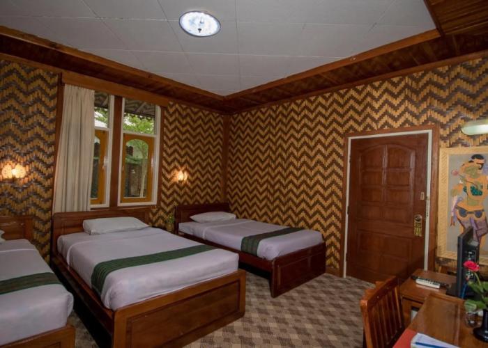Ruby True Hotel