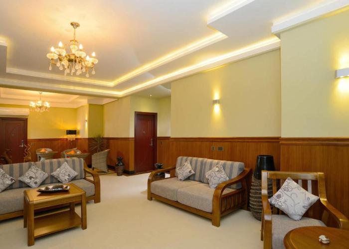 Fuvahmulah Central Hotel