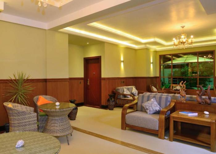 Fuvahmulah Central Hotel