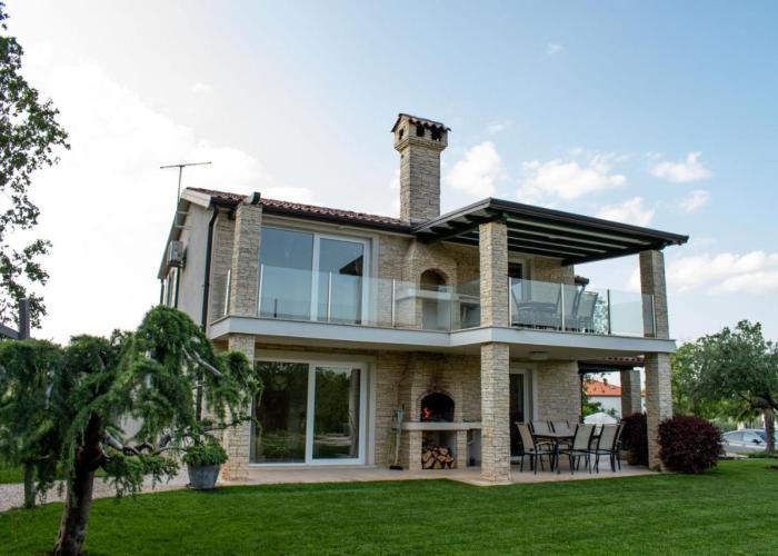 Apartments Villa Sotlar with pool