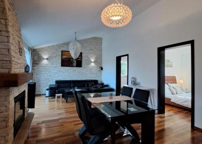Apartments Villa Sotlar with pool