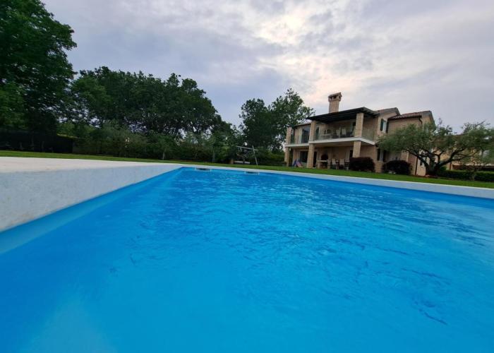 Apartments Villa Sotlar with pool