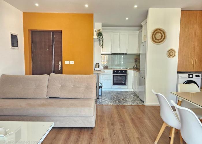 Bohemian Apt, Beachfront & Family Friendly - by BETA Premium