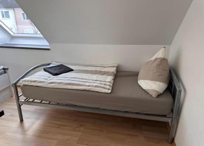SES12a 2-OG 3Zimmer Möbilierte Wohnung in Wolfsburgs Zentrum