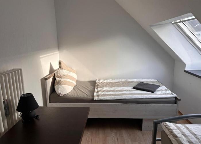 SES12a 2-OG 3Zimmer Möbilierte Wohnung in Wolfsburgs Zentrum