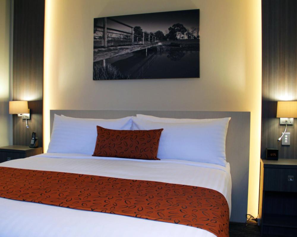 фото Mercure Orange