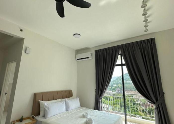 New The Sun Homestay at Sg Nibong nearby Queensbay or PISA or FTZ Bayan Lepas HENG