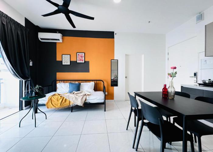 New The Sun Homestay at Sg Nibong nearby Queensbay or PISA or FTZ Bayan Lepas HENG
