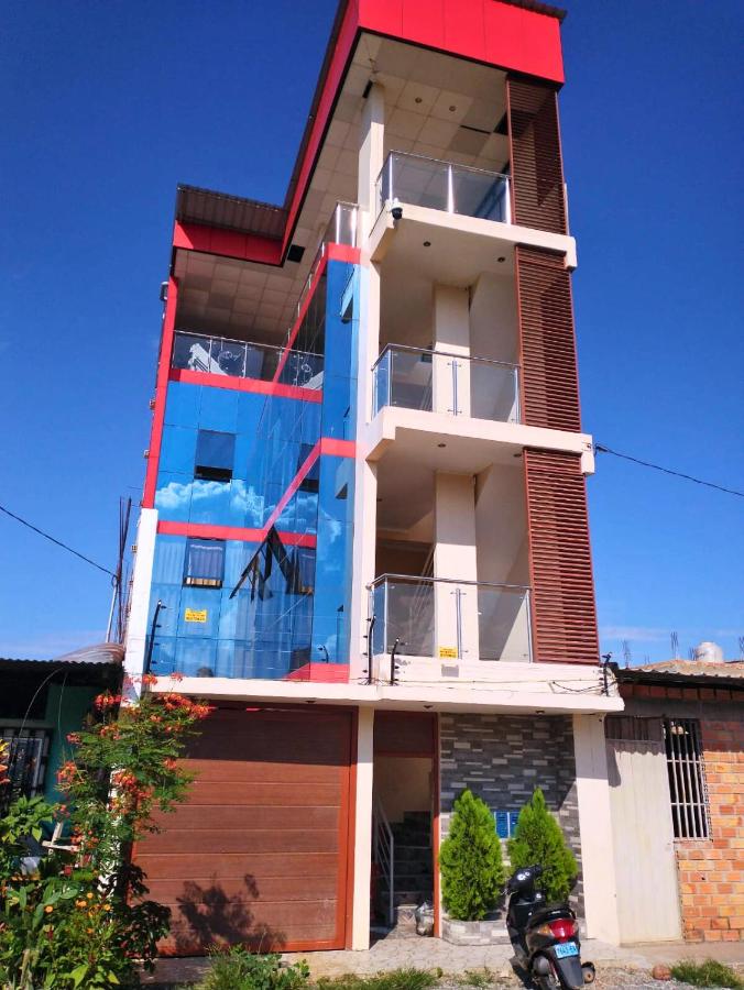 фото Edificio Rojo Departamentos.