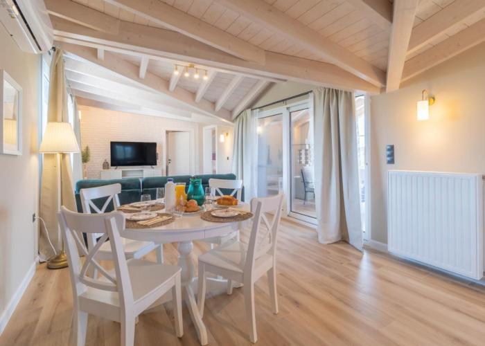 Melena Premium Suites