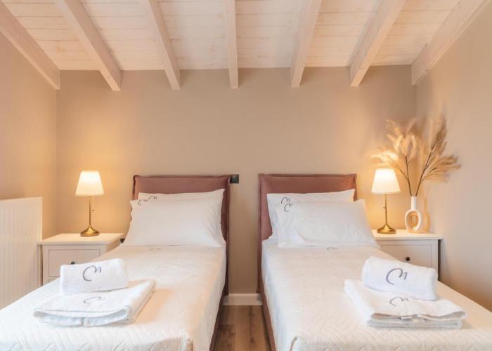 Melena Premium Suites