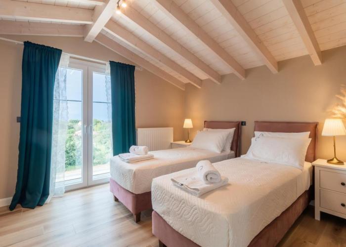 Melena Premium Suites