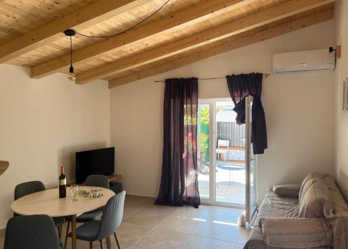OliveUm Apartments