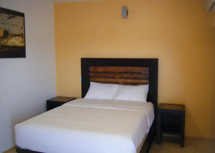 Happy Express Hotel