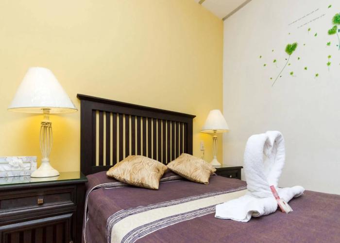 Hotel Dos Lunas - Hostel
