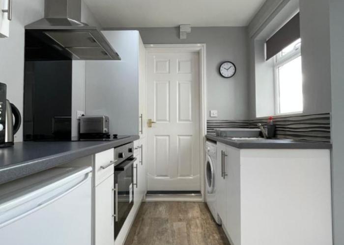 Cosy & Comfortable Apartment w/Parking