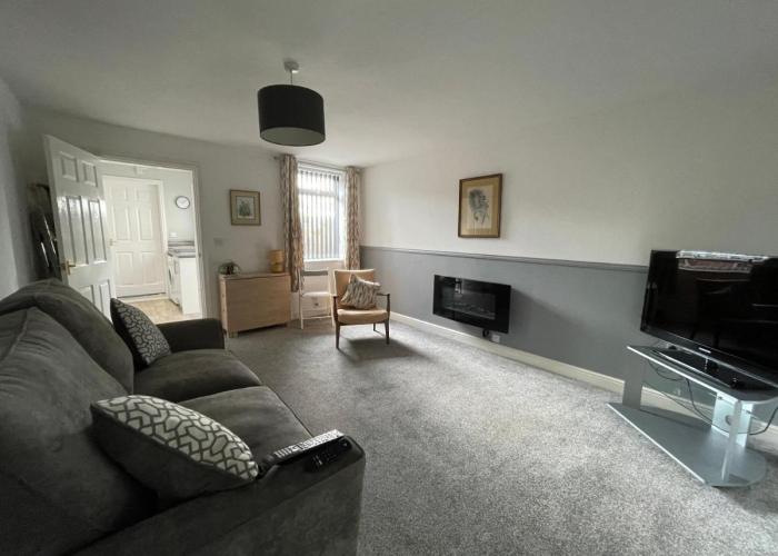 Cosy & Comfortable Apartment w/Parking