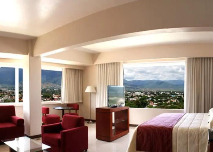 Hotel Fortin Plaza