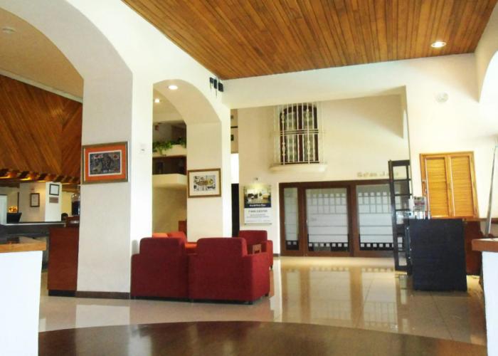 Hotel Fortin Plaza