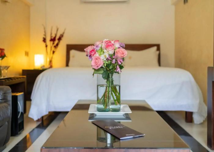 Casa de las Flores Hotel
