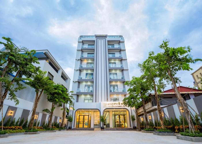The Square Kampot Hotel