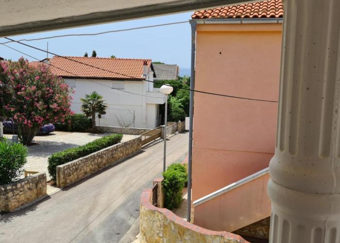 Apartments Tuka near the beach
