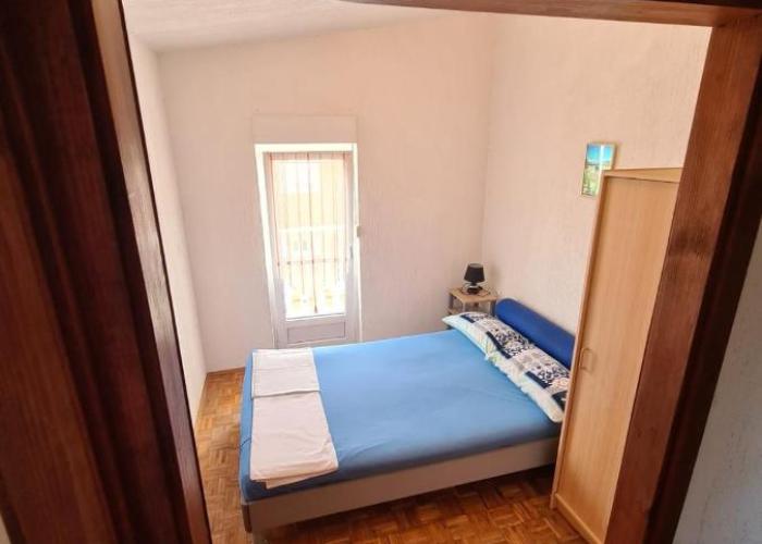Apartments Tuka near the beach