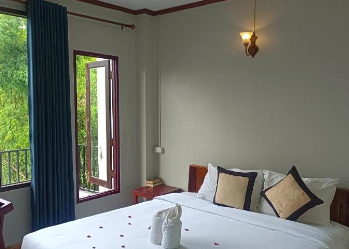 Vang Vieng Champa Hotel